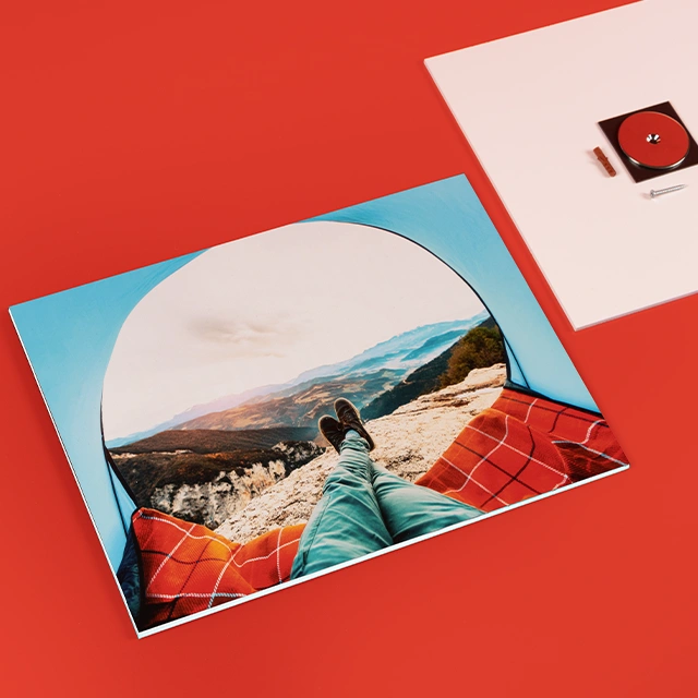 Foto auf Hartschaumplatte: Robust, leicht, leuchtend Warum du dich für ein Foto auf Forex entscheiden solltest: Forex ist die ideale Wahl für hochwertige Wanddeko. Leicht, robust und perfekt für brillante Fotos.