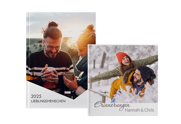 Fotoprodukte Fotobuch Hardcover – persönliche Erinnerungen hochwertig gebunden Fotoprodukte Fotobuch mit Hardcover-Einband, personalisiert mit emotionalen Paarfotos und liebevoll gestalteten Erinnerungsseiten.
