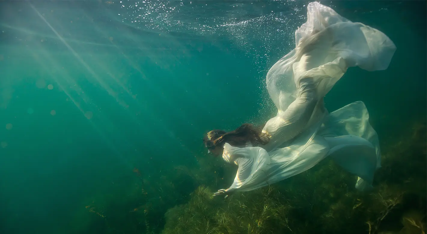 Erhalte von ORWO 10 wertvolle Tipps zur Unterwasserfotografie, geeignet für Einsteiger und ambitionierte Fotografen inkl. Model-Fotografie unter Wasser.